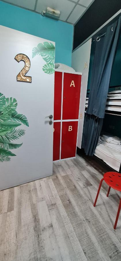 Green Hostel Madrid Gran Via מראה חיצוני תמונה